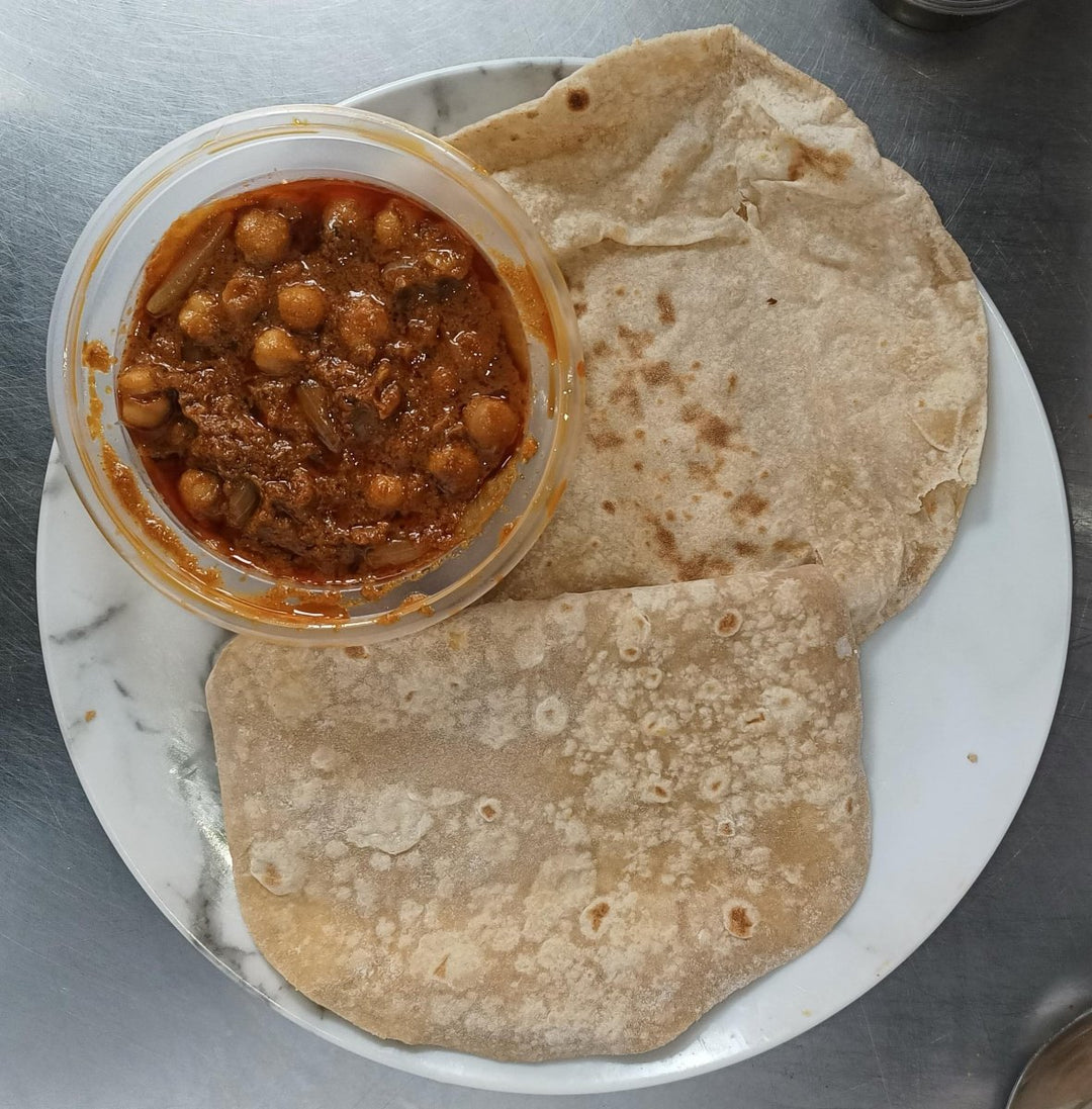 2 CHAPATI AND CHANA MASALA - Branded