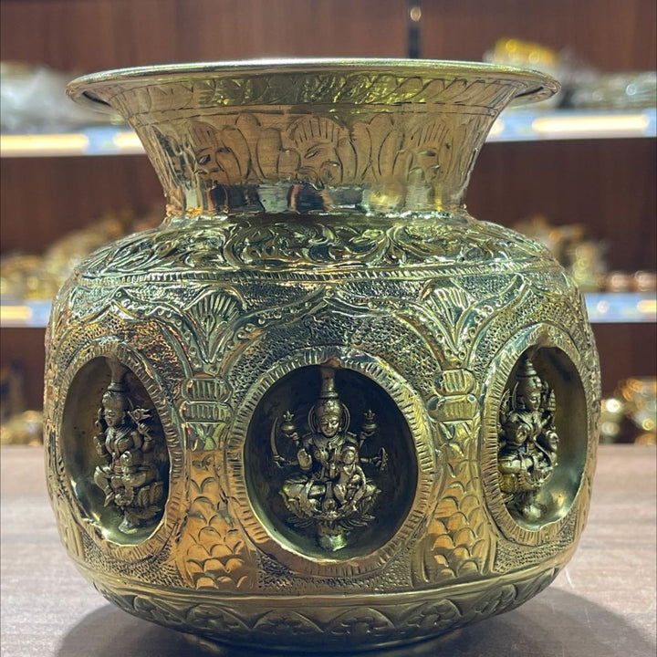 Brass Spl Lota Outer 650g - H5inch - ALLI BHAVAN