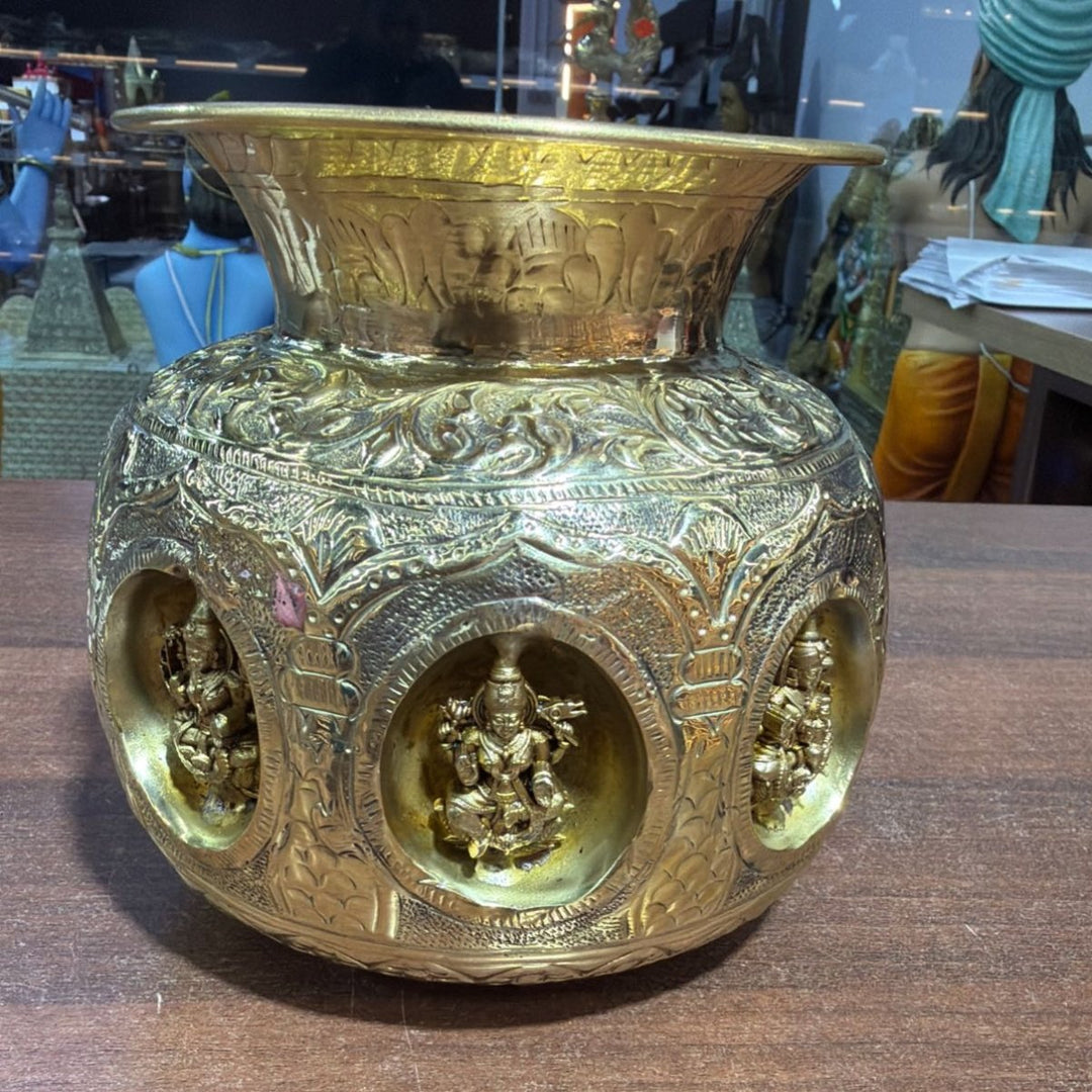 Brass Spl Lota Outer 650g - H5inch - ALLI BHAVAN