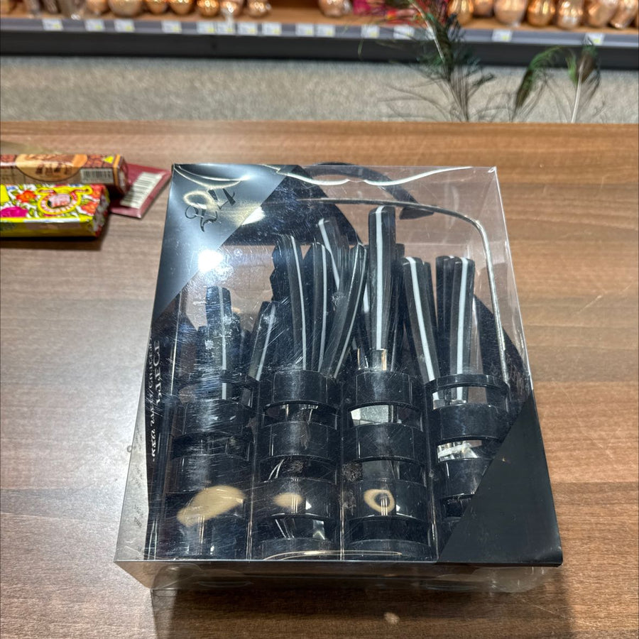 Durane Black Cutlery Set - 24pcs - DURANE
