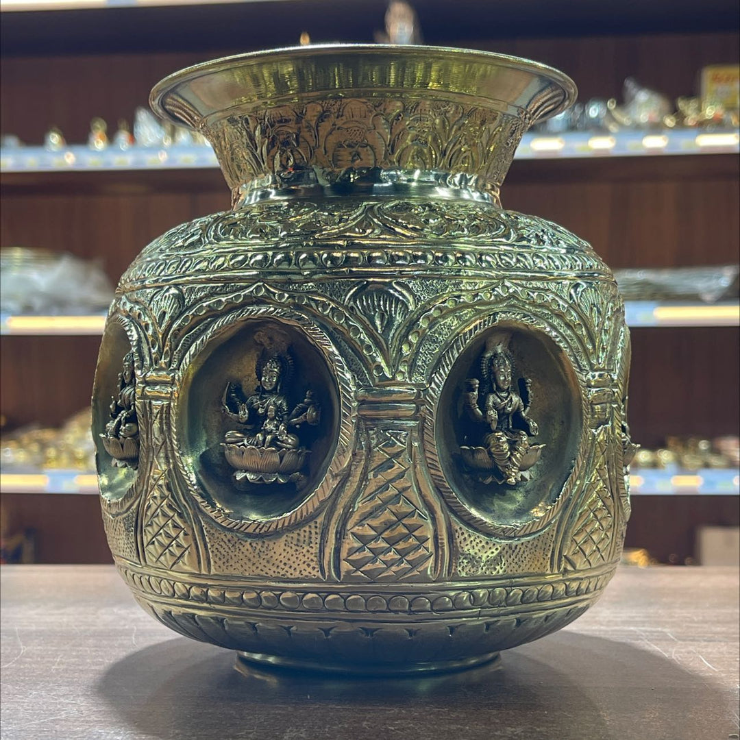 Brass Spl Lota Outer 900g - H7inch