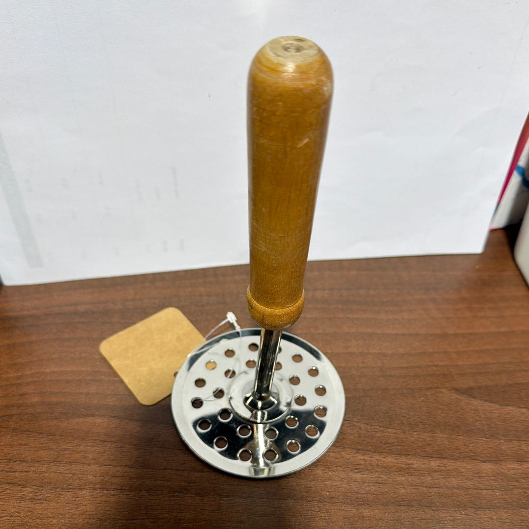 Ss Potato Masher With Wooden Handle - 18.5x9cm