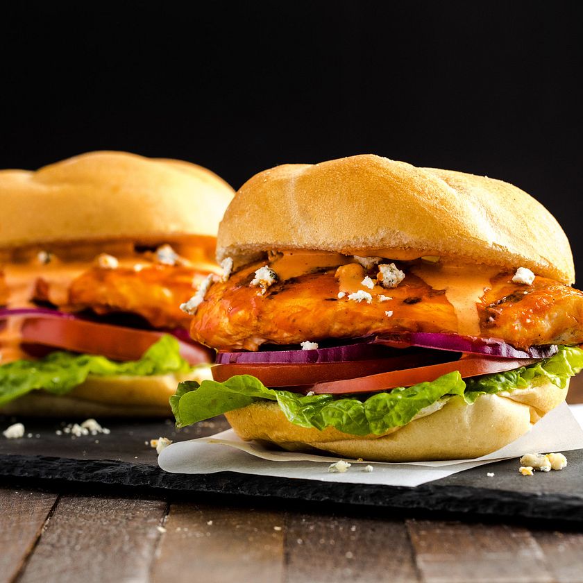 RED HOT BUFFALO CHICKEN MELT - Branded