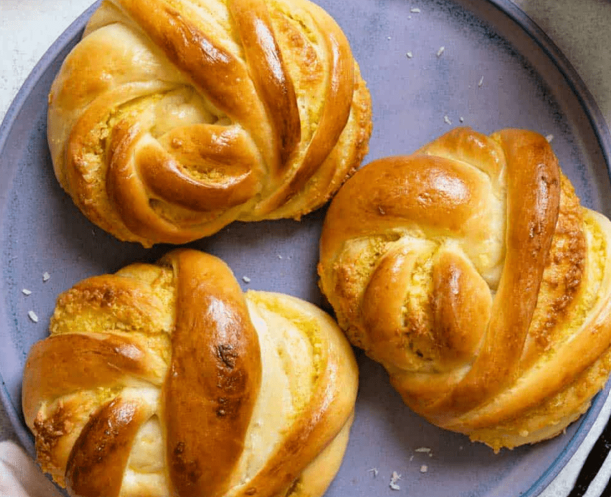 TASTY BREAD H.COCONUT BUN - Branded