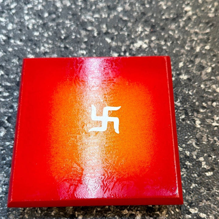 Wooden Red Chowki - 4x4 - ALLI BHAVAN