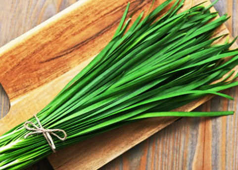 CHIVES  PRE  PACK -EACH - 200G